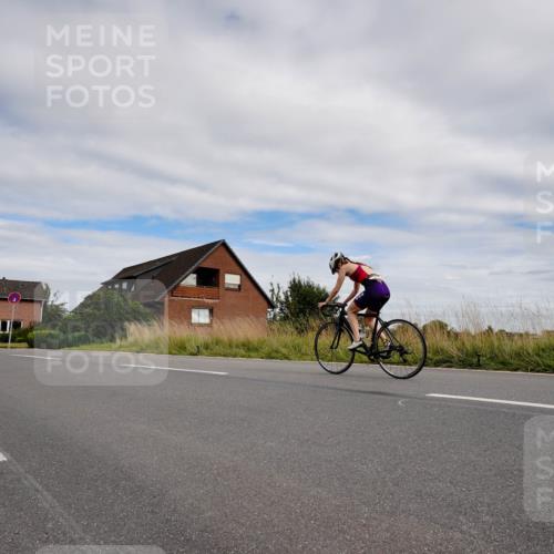 31.08.2025 - Elbe Triathlon Hamburg Michael Burmester http://msf.ph/oto/8661220 31.08.2025 16:00:06 Radfahren  meine-sportfotos.de