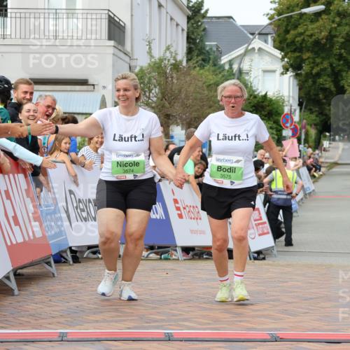 31.08.2025 - 21. Blankeneser Heldenlauf Strokosch-Dieckow http://msf.ph/oto/8661264 31.08.2025 11:27:03 Ziel 3575, 3574 meine-sportfotos.de