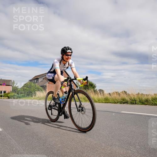 31.08.2025 - Elbe Triathlon Hamburg Michael Burmester http://msf.ph/oto/8661307 31.08.2025 16:03:59 Radfahren  meine-sportfotos.de