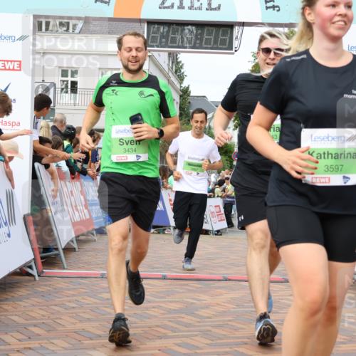 31.08.2025 - 21. Blankeneser Heldenlauf Strokosch-Dieckow http://msf.ph/oto/8661339 31.08.2025 11:26:04 Ziel 3597, 3596, 3060, 3043, 3434, 3667 meine-sportfotos.de