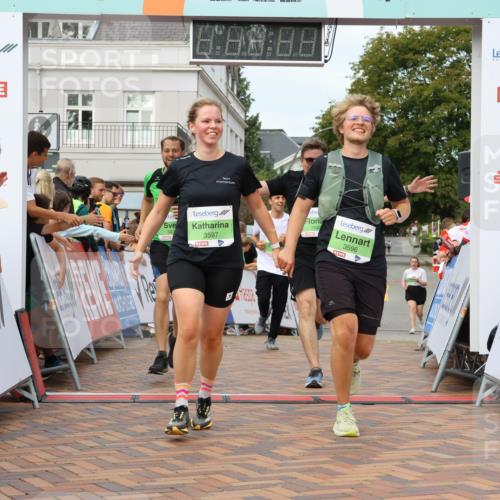 31.08.2025 - 21. Blankeneser Heldenlauf Strokosch-Dieckow http://msf.ph/oto/8661371 31.08.2025 11:26:03 Ziel 3597, 3596, 3060, 3043, 3434, 3667 meine-sportfotos.de