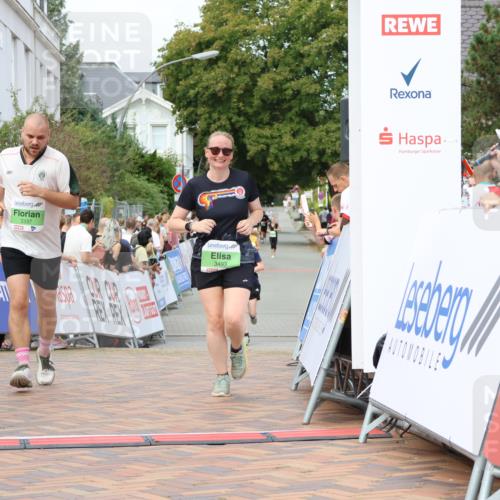 31.08.2025 - 21. Blankeneser Heldenlauf Strokosch-Dieckow http://msf.ph/oto/8661385 31.08.2025 11:23:54 Ziel 3039, 3493, 3337, 3307 meine-sportfotos.de