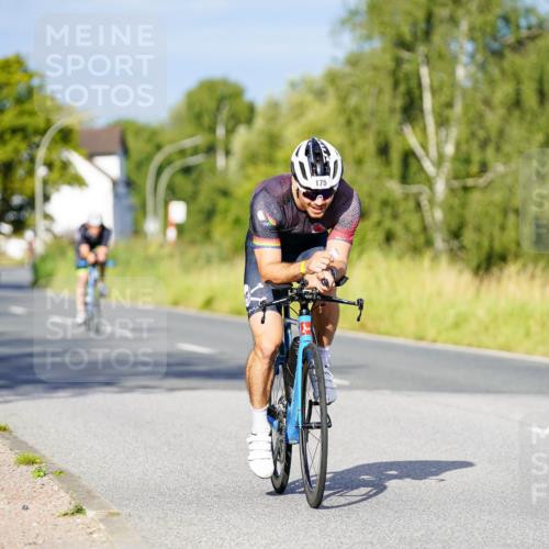 31.08.2025 - Elbe Triathlon Hamburg Michael Burmester http://msf.ph/oto/8661402 31.08.2025 08:59:17 Radfahren 174, 175, 216, 233, 357 meine-sportfotos.de