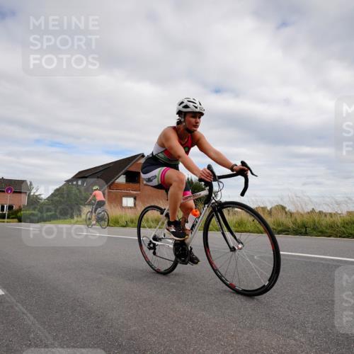 31.08.2025 - Elbe Triathlon Hamburg Michael Burmester http://msf.ph/oto/8661408 31.08.2025 16:07:23 Radfahren  meine-sportfotos.de