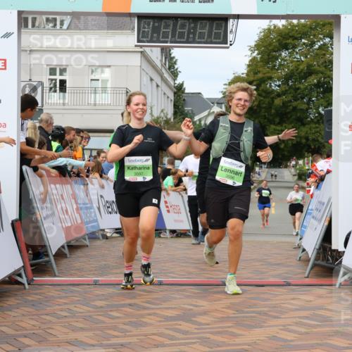 31.08.2025 - 21. Blankeneser Heldenlauf Strokosch-Dieckow http://msf.ph/oto/8661423 31.08.2025 11:26:02 Ziel 3597, 3596, 3060, 3043, 3434, 3667 meine-sportfotos.de