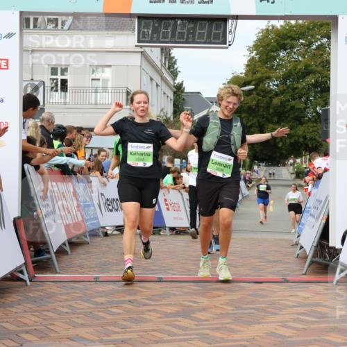 31.08.2025 - 21. Blankeneser Heldenlauf Strokosch-Dieckow http://msf.ph/oto/8661449 31.08.2025 11:26:02 Ziel 3597, 3596, 3060, 3043, 3434, 3667 meine-sportfotos.de