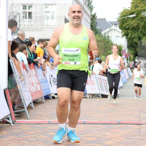 31.08.2025 - 21. Blankeneser Heldenlauf Strokosch-Dieckow http://msf.ph/oto/8661495 31.08.2025 11:23:49 Ziel 3039, 3307 meine-sportfotos.de