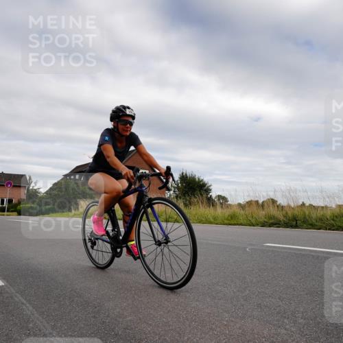 31.08.2025 - Elbe Triathlon Hamburg Michael Burmester http://msf.ph/oto/8661577 31.08.2025 16:12:54 Radfahren  meine-sportfotos.de