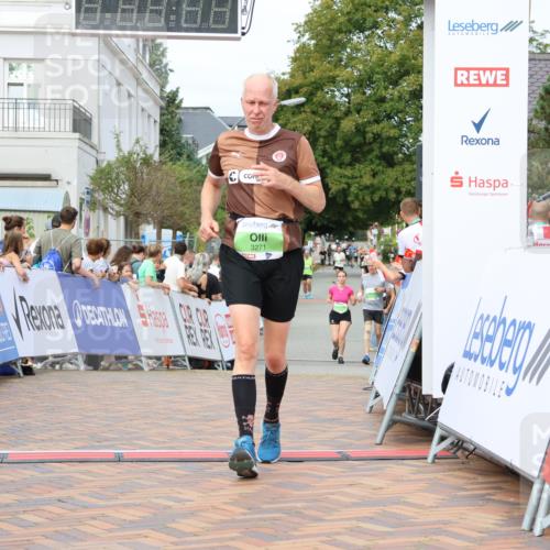 31.08.2025 - 21. Blankeneser Heldenlauf Strokosch-Dieckow http://msf.ph/oto/8661704 31.08.2025 11:23:27 Ziel 3547, 3271 meine-sportfotos.de
