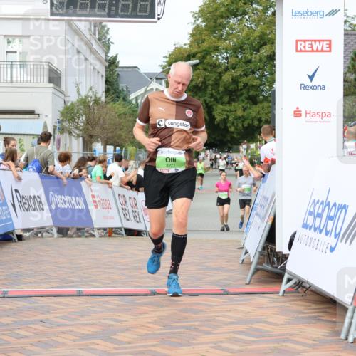 31.08.2025 - 21. Blankeneser Heldenlauf Strokosch-Dieckow http://msf.ph/oto/8661733 31.08.2025 11:23:27 Ziel 3547, 3271 meine-sportfotos.de