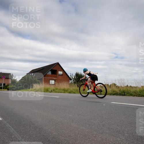 31.08.2025 - Elbe Triathlon Hamburg Michael Burmester http://msf.ph/oto/8661741 31.08.2025 16:18:11 Radfahren  meine-sportfotos.de