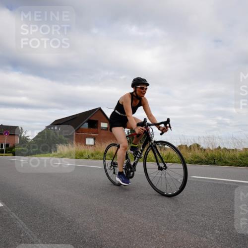 31.08.2025 - Elbe Triathlon Hamburg Michael Burmester http://msf.ph/oto/8661831 31.08.2025 16:21:56 Radfahren  meine-sportfotos.de