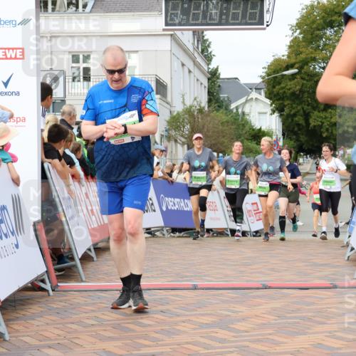 31.08.2025 - 21. Blankeneser Heldenlauf Strokosch-Dieckow http://msf.ph/oto/8661938 31.08.2025 11:25:26 Ziel 3550, 3711, 3267, 3078, 3359, 3529, 3528, 3527 meine-sportfotos.de