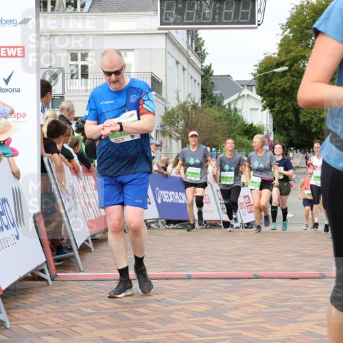 31.08.2025 - 21. Blankeneser Heldenlauf Strokosch-Dieckow http://msf.ph/oto/8661946 31.08.2025 11:25:26 Ziel 3550, 3711, 3267, 3078, 3359, 3529, 3528, 3527 meine-sportfotos.de