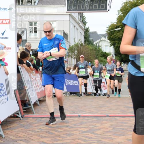 31.08.2025 - 21. Blankeneser Heldenlauf Strokosch-Dieckow http://msf.ph/oto/8661955 31.08.2025 11:25:26 Ziel 3550, 3711, 3267, 3078, 3359, 3529, 3528, 3527 meine-sportfotos.de