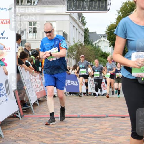31.08.2025 - 21. Blankeneser Heldenlauf Strokosch-Dieckow http://msf.ph/oto/8661962 31.08.2025 11:25:26 Ziel 3550, 3711, 3267, 3078, 3359, 3529, 3528, 3527 meine-sportfotos.de