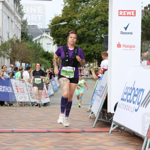 31.08.2025 - 21. Blankeneser Heldenlauf Strokosch-Dieckow http://msf.ph/oto/8662014 31.08.2025 11:23:04 Ziel 3213, 3114 meine-sportfotos.de