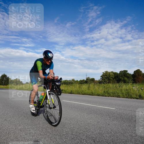 31.08.2025 - Elbe Triathlon Hamburg Michael Burmester http://msf.ph/oto/8662042 31.08.2025 09:14:05 Radfahren 210, 282, 305, 360, 384, 519, 554 meine-sportfotos.de