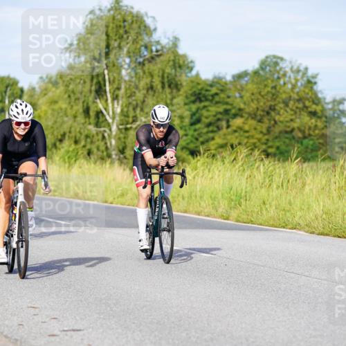 31.08.2025 - Elbe Triathlon Hamburg Michael Burmester http://msf.ph/oto/8662067 31.08.2025 09:07:13 Radfahren 242, 283, 300, 304, 314, 340, 342, 441 meine-sportfotos.de