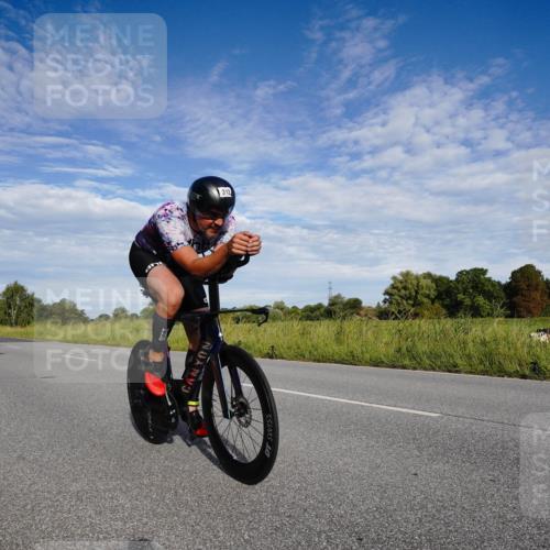 31.08.2025 - Elbe Triathlon Hamburg Michael Burmester http://msf.ph/oto/8662068 31.08.2025 09:14:31 Radfahren 183, 186, 194, 205, 312, 409, 596, 630 meine-sportfotos.de