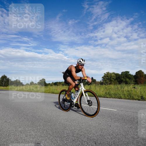 31.08.2025 - Elbe Triathlon Hamburg Michael Burmester http://msf.ph/oto/8662111 31.08.2025 09:15:23 Radfahren 192, 290, 506, 672 meine-sportfotos.de