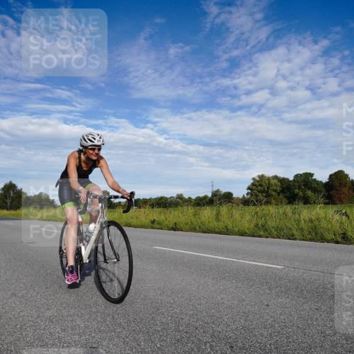 31.08.2025 - Elbe Triathlon Hamburg Michael Burmester http://msf.ph/oto/8662138 31.08.2025 09:16:01 Radfahren 200, 209, 232, 238, 287, 535 meine-sportfotos.de