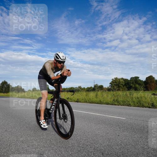 31.08.2025 - Elbe Triathlon Hamburg Michael Burmester http://msf.ph/oto/8662143 31.08.2025 09:16:06 Radfahren 176, 200, 209, 213, 232, 238, 528, 535 meine-sportfotos.de