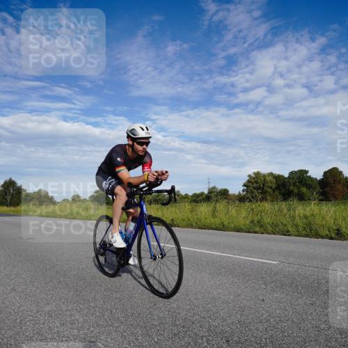 31.08.2025 - Elbe Triathlon Hamburg Michael Burmester http://msf.ph/oto/8662161 31.08.2025 09:16:17 Radfahren 170, 285, 310 meine-sportfotos.de