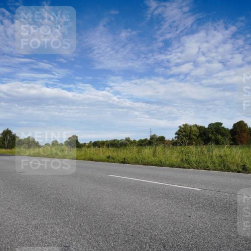 31.08.2025 - Elbe Triathlon Hamburg Michael Burmester http://msf.ph/oto/8662164 31.08.2025 09:16:24 Radfahren 374 meine-sportfotos.de