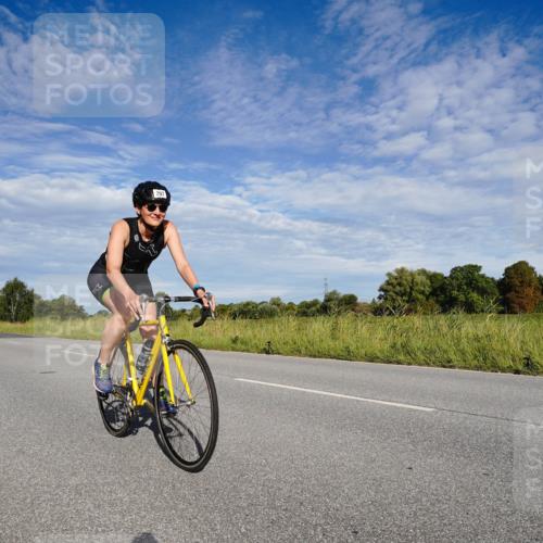 31.08.2025 - Elbe Triathlon Hamburg Michael Burmester http://msf.ph/oto/8662194 31.08.2025 09:17:15 Radfahren 196, 225, 297, 378 meine-sportfotos.de