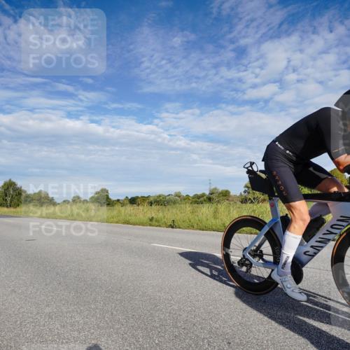 31.08.2025 - Elbe Triathlon Hamburg Michael Burmester http://msf.ph/oto/8662212 31.08.2025 09:17:50 Radfahren 173, 244, 284, 330, 382, 476, 539 meine-sportfotos.de