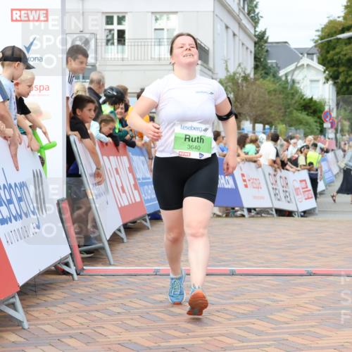 31.08.2025 - 21. Blankeneser Heldenlauf Strokosch-Dieckow http://msf.ph/oto/8662278 31.08.2025 11:24:43 Ziel 3177, 3640 meine-sportfotos.de