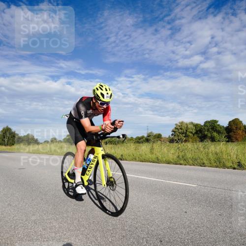 31.08.2025 - Elbe Triathlon Hamburg Michael Burmester http://msf.ph/oto/8662286 31.08.2025 09:19:25 Radfahren 392, 515, 636, 646 meine-sportfotos.de
