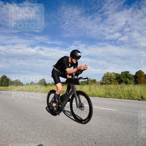 31.08.2025 - Elbe Triathlon Hamburg Michael Burmester http://msf.ph/oto/8662289 31.08.2025 09:19:30 Radfahren 222, 319, 526, 636, 646 meine-sportfotos.de
