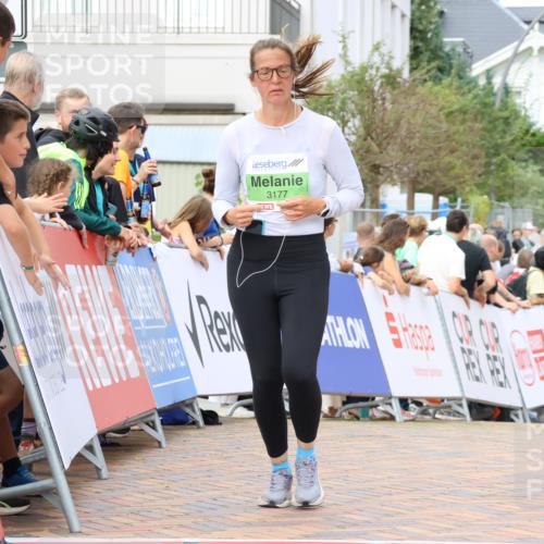 31.08.2025 - 21. Blankeneser Heldenlauf Strokosch-Dieckow http://msf.ph/oto/8662322 31.08.2025 11:24:34 Ziel 3177, 3188 meine-sportfotos.de
