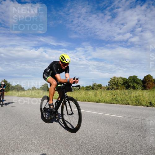 31.08.2025 - Elbe Triathlon Hamburg Michael Burmester http://msf.ph/oto/8662330 31.08.2025 09:20:32 Radfahren 172, 182, 283, 314, 340, 342, 517, 694 meine-sportfotos.de