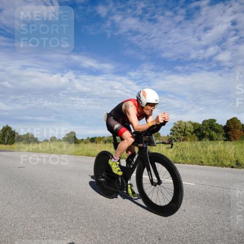 31.08.2025 - Elbe Triathlon Hamburg Michael Burmester http://msf.ph/oto/8662480 31.08.2025 09:22:38 Radfahren 166, 181, 193, 195, 304, 391, 430, 479, 834 meine-sportfotos.de