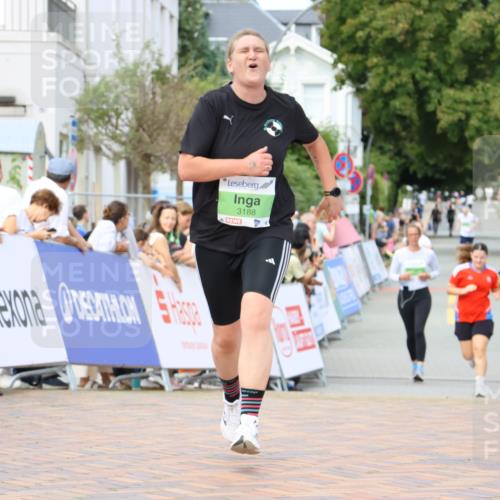 31.08.2025 - 21. Blankeneser Heldenlauf Strokosch-Dieckow http://msf.ph/oto/8662508 31.08.2025 11:24:26 Ziel 3309, 3188 meine-sportfotos.de