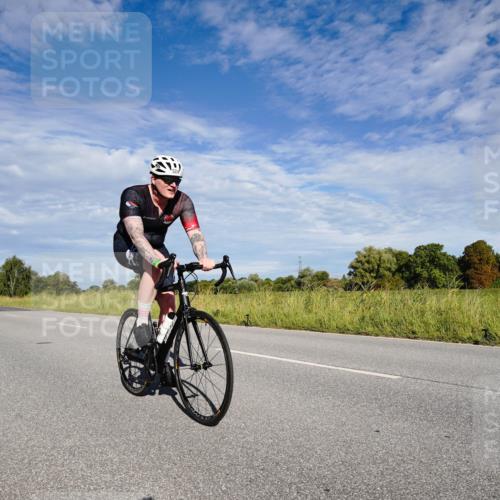 31.08.2025 - Elbe Triathlon Hamburg Michael Burmester http://msf.ph/oto/8662524 31.08.2025 09:23:26 Radfahren 234, 524, 529 meine-sportfotos.de