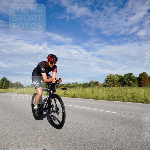 31.08.2025 - Elbe Triathlon Hamburg Michael Burmester http://msf.ph/oto/8662537 31.08.2025 09:23:44 Radfahren 167, 177, 198, 252, 331, 449, 497, 616 meine-sportfotos.de