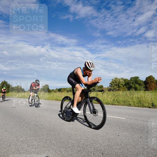 31.08.2025 - Elbe Triathlon Hamburg Michael Burmester http://msf.ph/oto/8662568 31.08.2025 09:24:04 Radfahren 185, 309, 436, 470, 481, 511, 695 meine-sportfotos.de