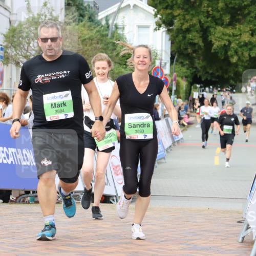 31.08.2025 - 21. Blankeneser Heldenlauf Strokosch-Dieckow http://msf.ph/oto/8662584 31.08.2025 11:24:16 Ziel 3100, 3099, 3309, 3584, 3583 meine-sportfotos.de