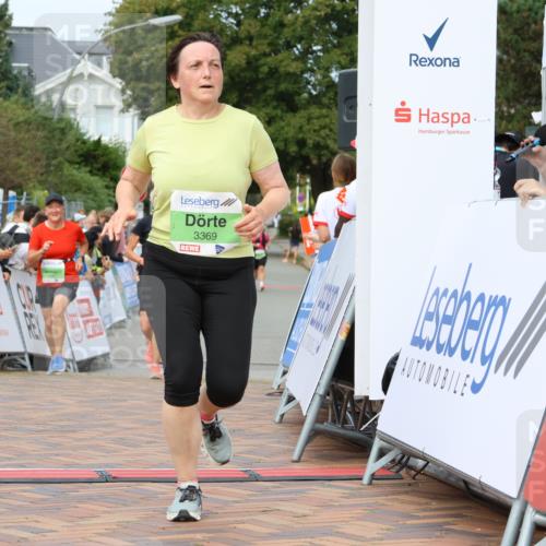 31.08.2025 - 21. Blankeneser Heldenlauf Strokosch-Dieckow http://msf.ph/oto/8662616 31.08.2025 11:22:10 Ziel 3344, 3369, 3680, 3669, 3413 meine-sportfotos.de