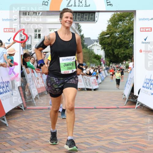31.08.2025 - 21. Blankeneser Heldenlauf Strokosch-Dieckow http://msf.ph/oto/8662658 31.08.2025 11:22:03 Ziel 3344, 3639, 3413 meine-sportfotos.de