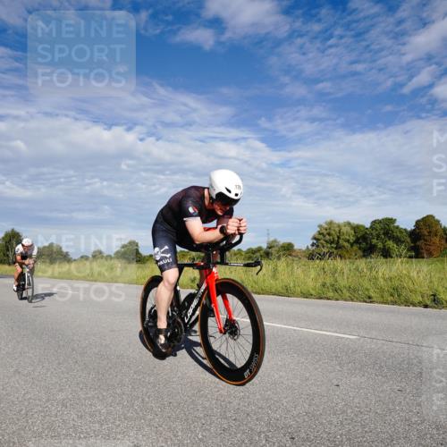 31.08.2025 - Elbe Triathlon Hamburg Michael Burmester http://msf.ph/oto/8662679 31.08.2025 09:25:40 Radfahren 174, 179, 279, 347, 453, 724 meine-sportfotos.de