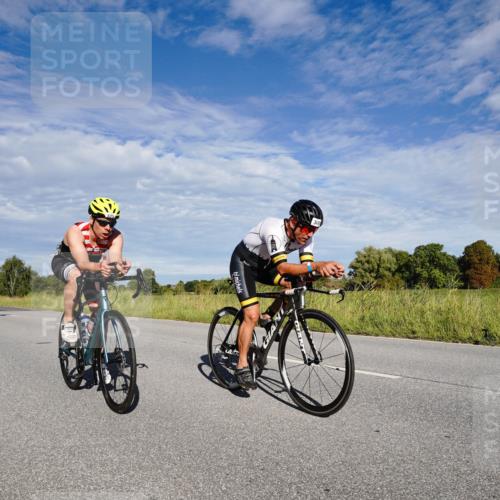 31.08.2025 - Elbe Triathlon Hamburg Michael Burmester http://msf.ph/oto/8662698 31.08.2025 09:25:50 Radfahren 334, 348, 366, 424, 507, 550, 554, 625 meine-sportfotos.de
