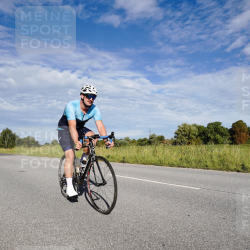 31.08.2025 - Elbe Triathlon Hamburg Michael Burmester http://msf.ph/oto/8662701 31.08.2025 09:25:53 Radfahren 334, 348, 424, 523, 525, 550, 551, 554, 579, 625 meine-sportfotos.de