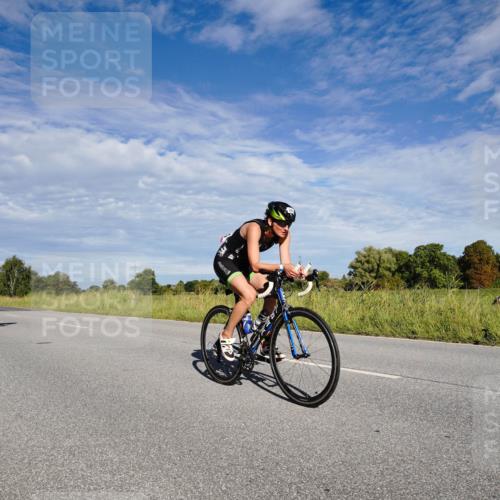 31.08.2025 - Elbe Triathlon Hamburg Michael Burmester http://msf.ph/oto/8662723 31.08.2025 09:26:16 Radfahren 246, 376, 451, 514 meine-sportfotos.de