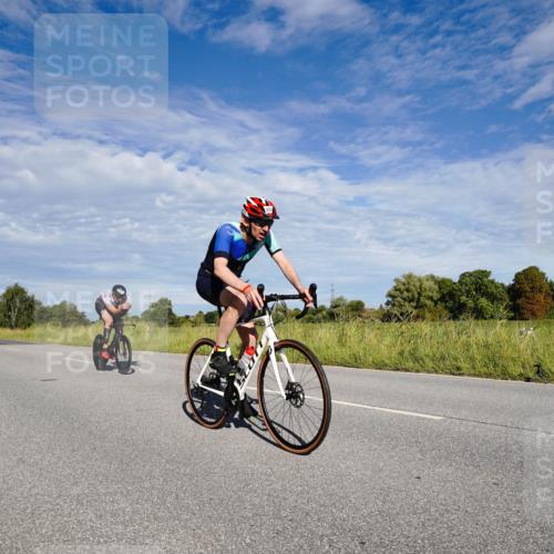31.08.2025 - Elbe Triathlon Hamburg Michael Burmester http://msf.ph/oto/8662760 31.08.2025 09:26:43 Radfahren 183, 221, 261, 312, 596, 601, 608, 615, 622, 631, 643 meine-sportfotos.de