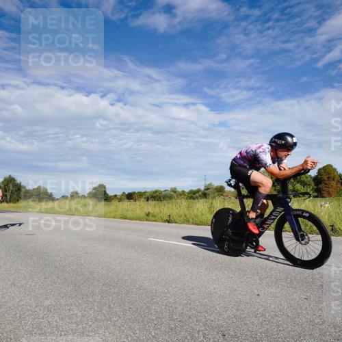 31.08.2025 - Elbe Triathlon Hamburg Michael Burmester http://msf.ph/oto/8662761 31.08.2025 09:26:43 Radfahren 183, 221, 261, 312, 596, 601, 608, 615, 622, 631, 643 meine-sportfotos.de